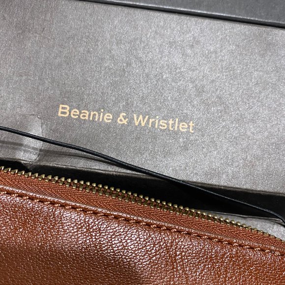 ⭐️ SALE⭐️ Nwt Frye Gift set - Picture 4 of 6